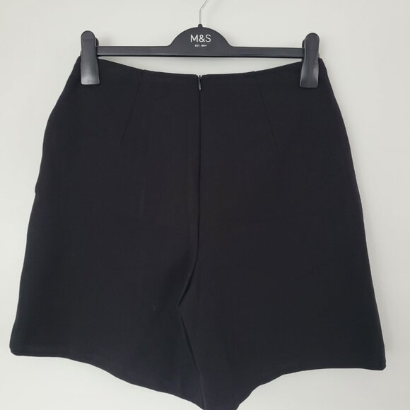 Black office-style Skort - Picture 3 of 6